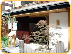 店内イメージ02