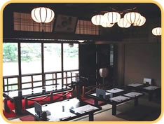 店内イメージ01