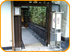店内イメージ02