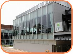 店内イメージ01